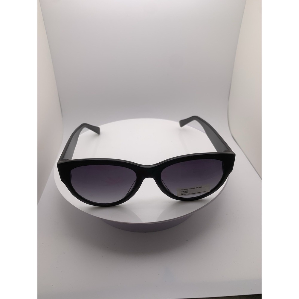 NEW INVU Black Unisex Sunglasses - Sample Piece (10)